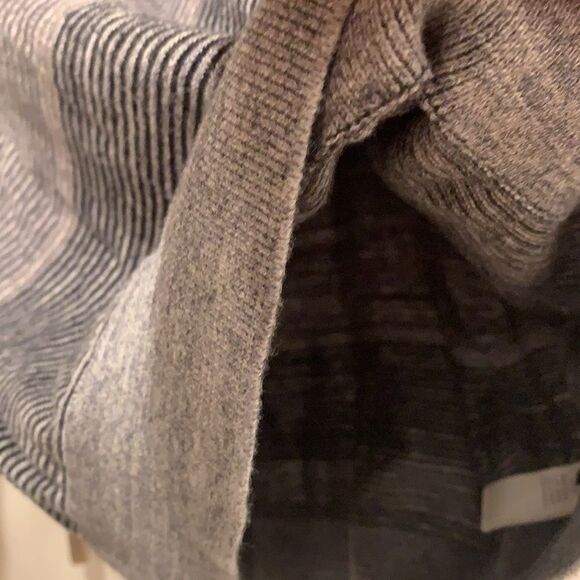 CK hoodie - Picture 6 of 7